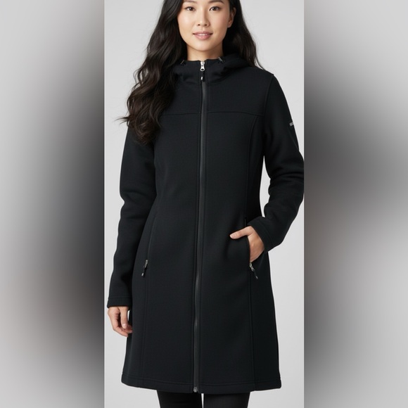 Waterproof Coat. - Picture 1 of 11